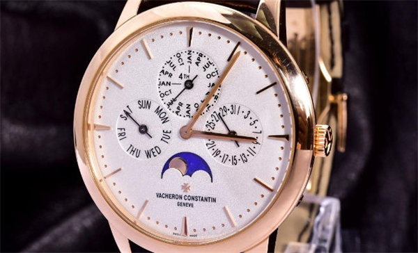 江诗丹顿腕表表蒙有划痕解决办法集锦（图）