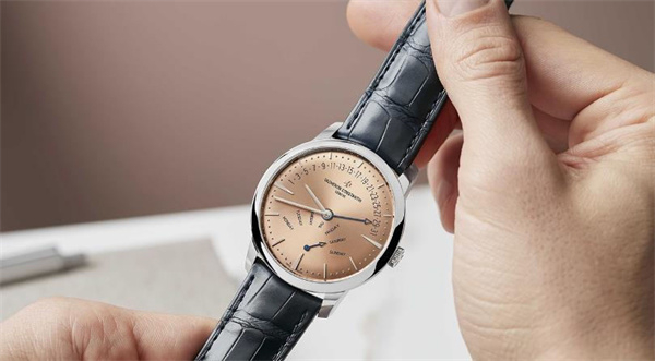 江诗丹顿手表机芯里面有划痕解决技巧集锦（图）